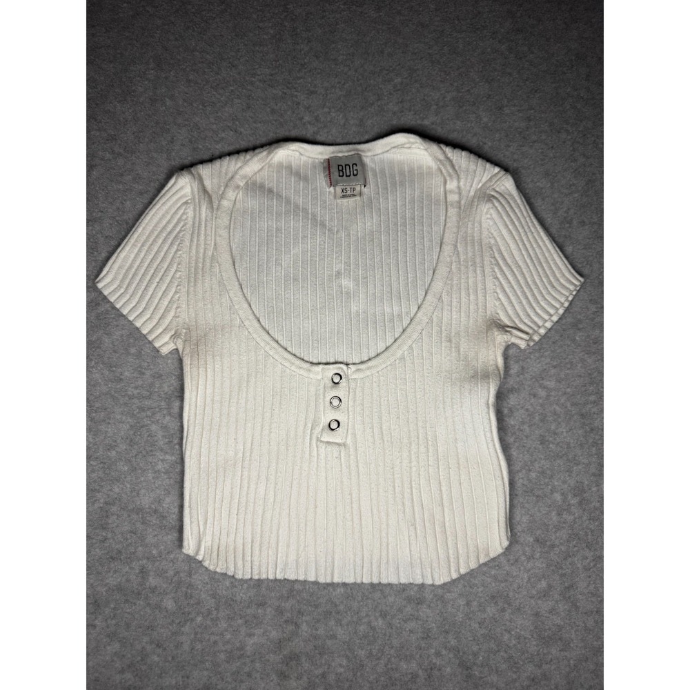 BDG White Babytee XS Urban Outfitters Crop Top - Picture 1 of 7